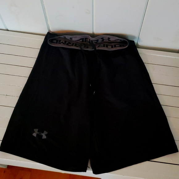 Under Armour Other - 🔥Mens NWOT small Under Armour athletic shorts